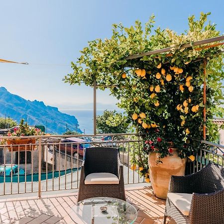 B&B Il Cortile ราเวลโล ภายนอก รูปภาพ