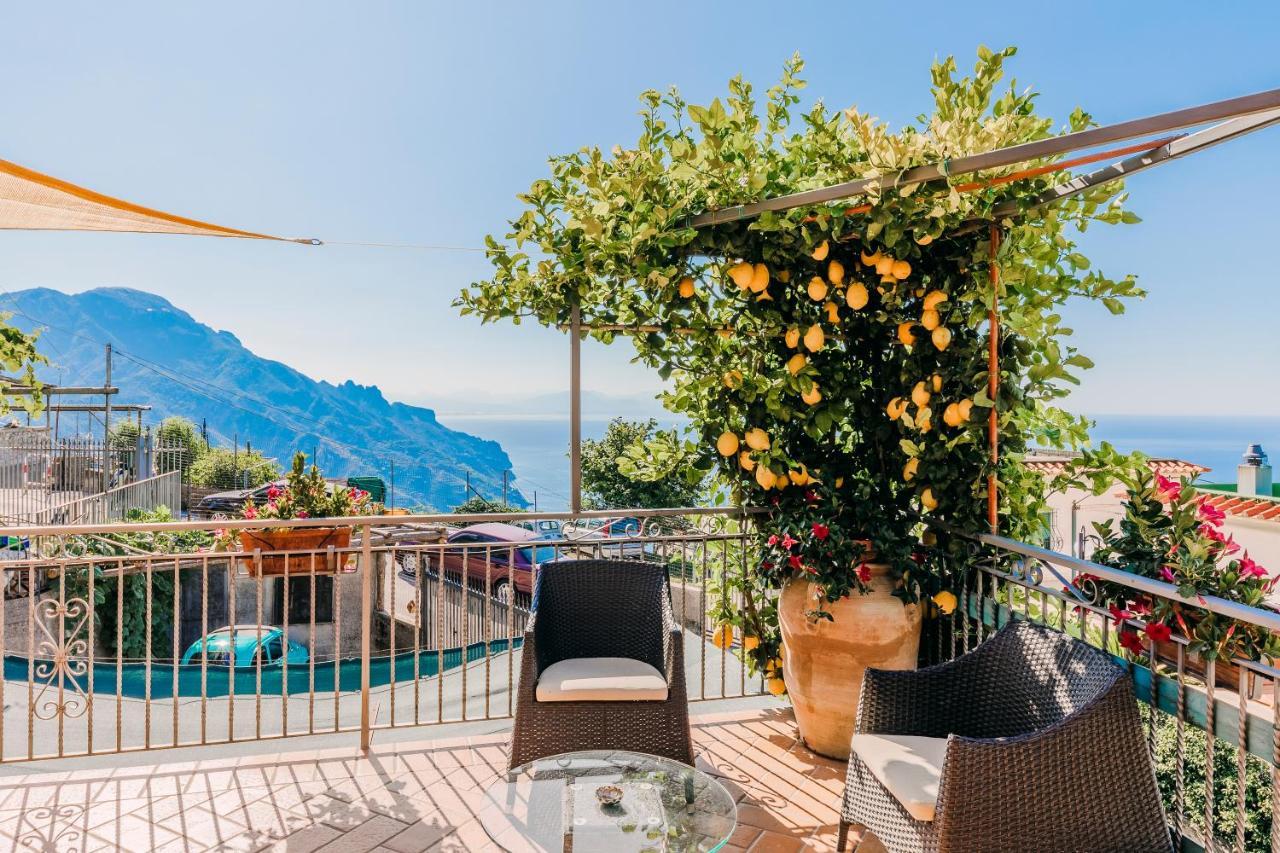 B&B Il Cortile ราเวลโล ภายนอก รูปภาพ